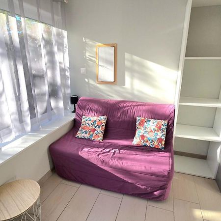 Residences Les Sansonnets "Appartements & Studios" Jonzac Esterno foto