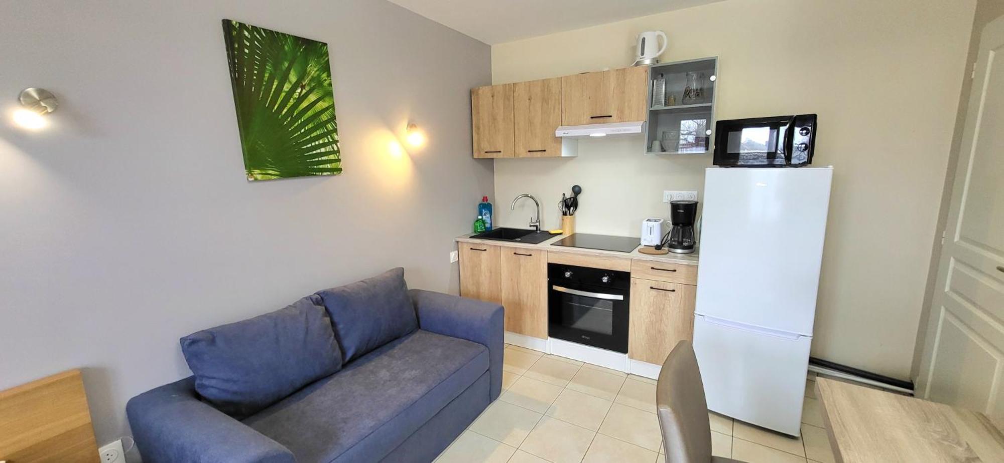 Residences Les Sansonnets "Appartements & Studios" Jonzac Esterno foto