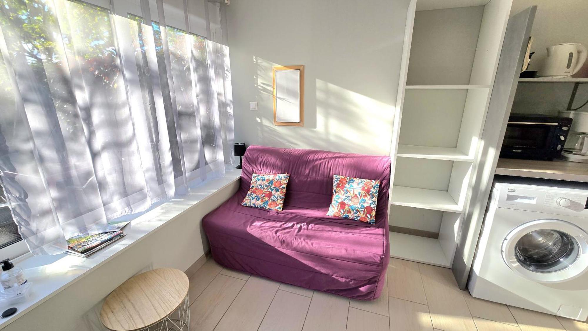 Residences Les Sansonnets "Appartements & Studios" Jonzac Esterno foto